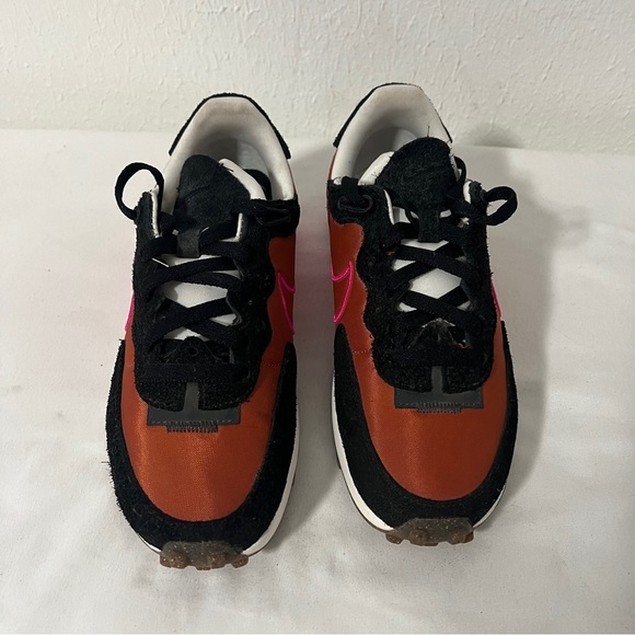 Nike W Fontanka Waffle Womens Sz 5.5 Burnt Sunrise/Pink Prime Blk DC3579800 EUC - Picture 3 of 9